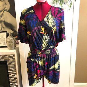 Reitmans Leaf Print Wrap Romper L